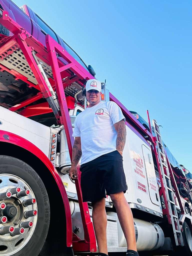 JR Transport professional team member